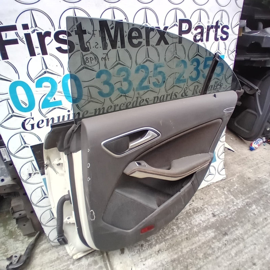 MERCEDES BENZ  CLA  W117  DRIVER SIDE REAR DOOR ( OFF SIDE REAR )