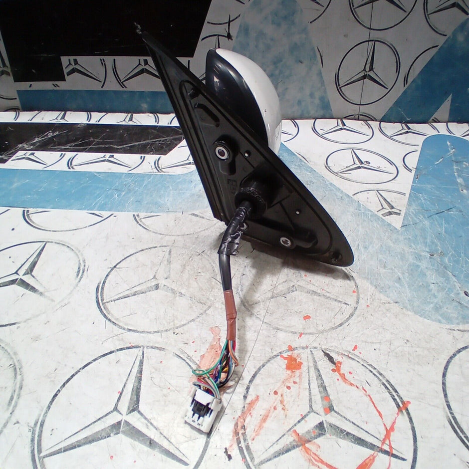 2015 MITSUBISHI OUTLANDER DRIVERS SIDE LEFT HAND WING MIRROR E11026919 DAMAGE
