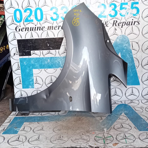 MERCEDES BENZ V-CLASS W447 DRIVER SIDE ( OFF SIDE ) WING