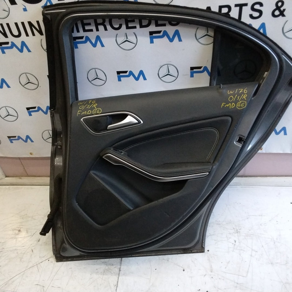 MERCEDES BENZ A-CLASS W176 DRIVER SIDE REAR DOOR O/S/R COMPLETE GREY FMD66 