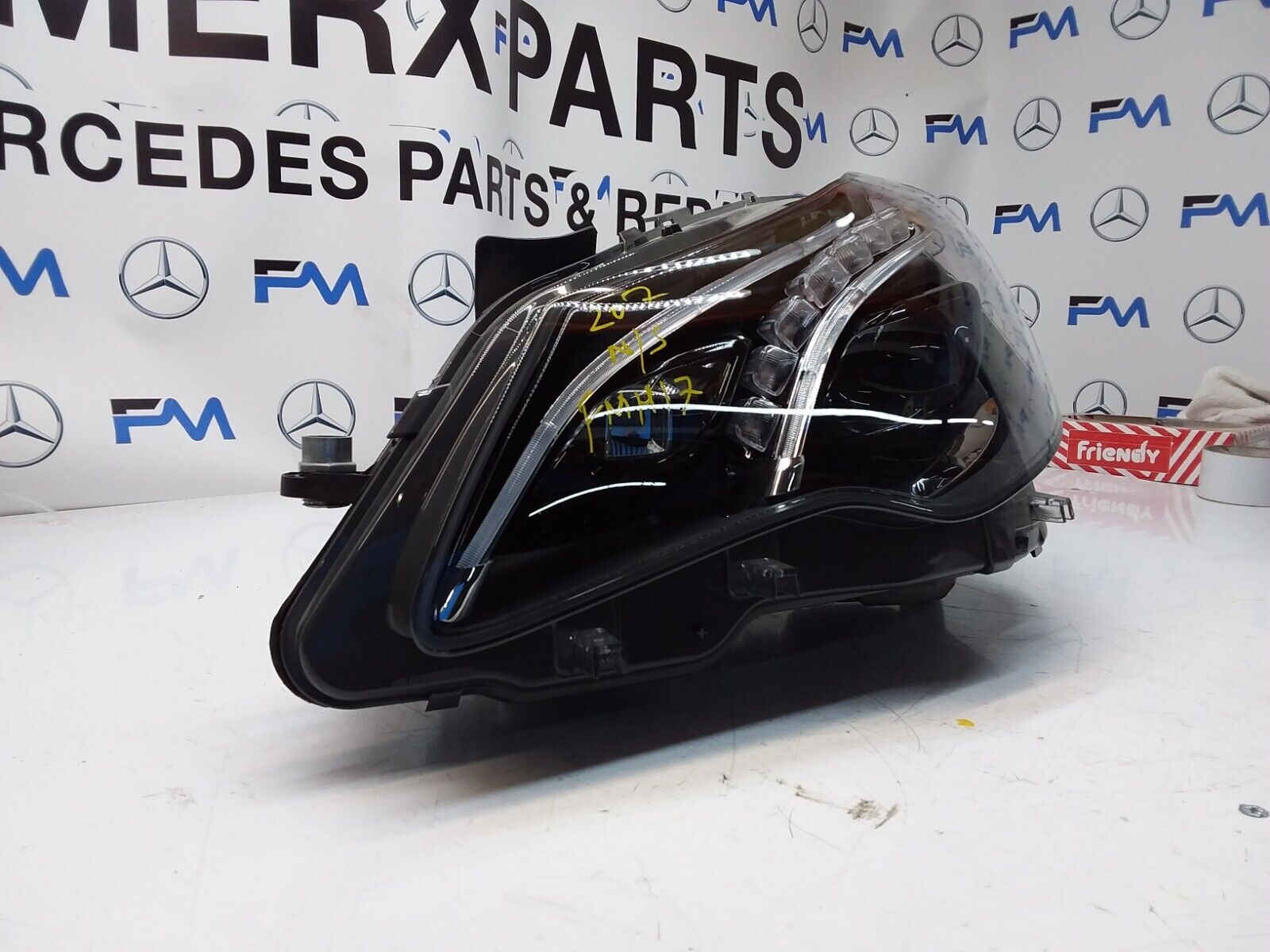 MERCEDES C CLASS W207 HEADLIGHT LED N/S COMPLETE FACELIFT  FMH17
