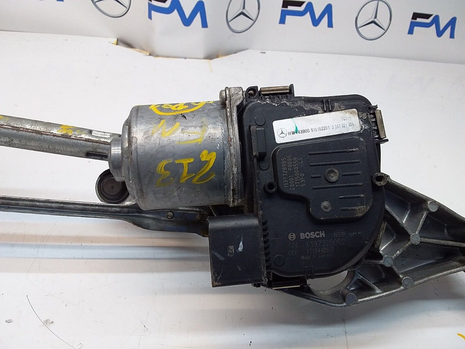 MERCEDES E-CLASS 2017 W213 A2138207402 FRONT WIPER MOTOR  FM00182