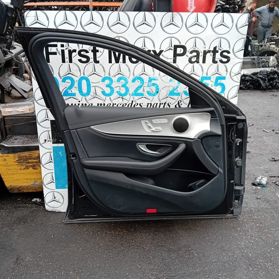 MERCEDES BENZ E-CLASS  W213  PASSENGER SIDE FRONT ( NEAR SIDE FRONT )