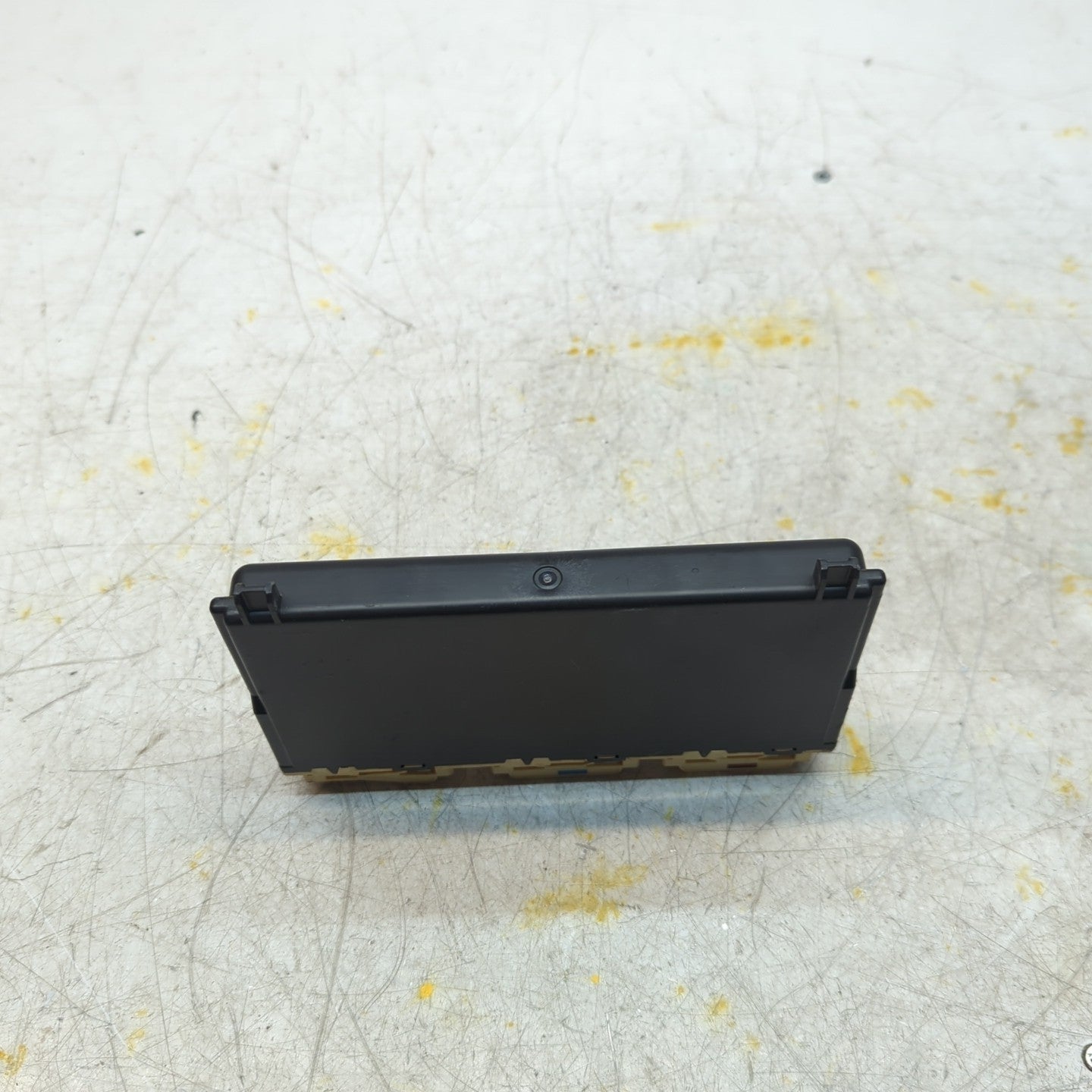MERCEDES E CLASS W213 FRONT RIGHT SEAT CONTROL MODULE A2139002713 FM001424