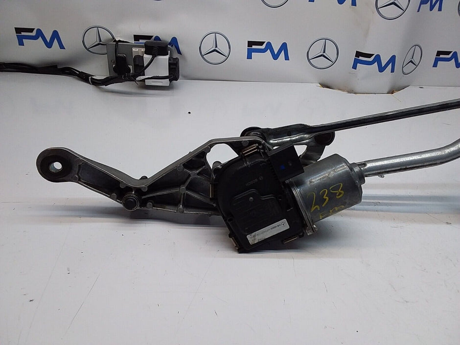 MERCEDES E-CLASS C238 2014-2018 FRONT WIPER MOTOR AND LINKAGE A2388209300FM00194