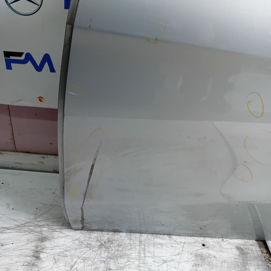 MERCEDES CLA W117 EST PASSENGER REAR DOOR NSR SILVER 2013-19 COMPLETE FMD297