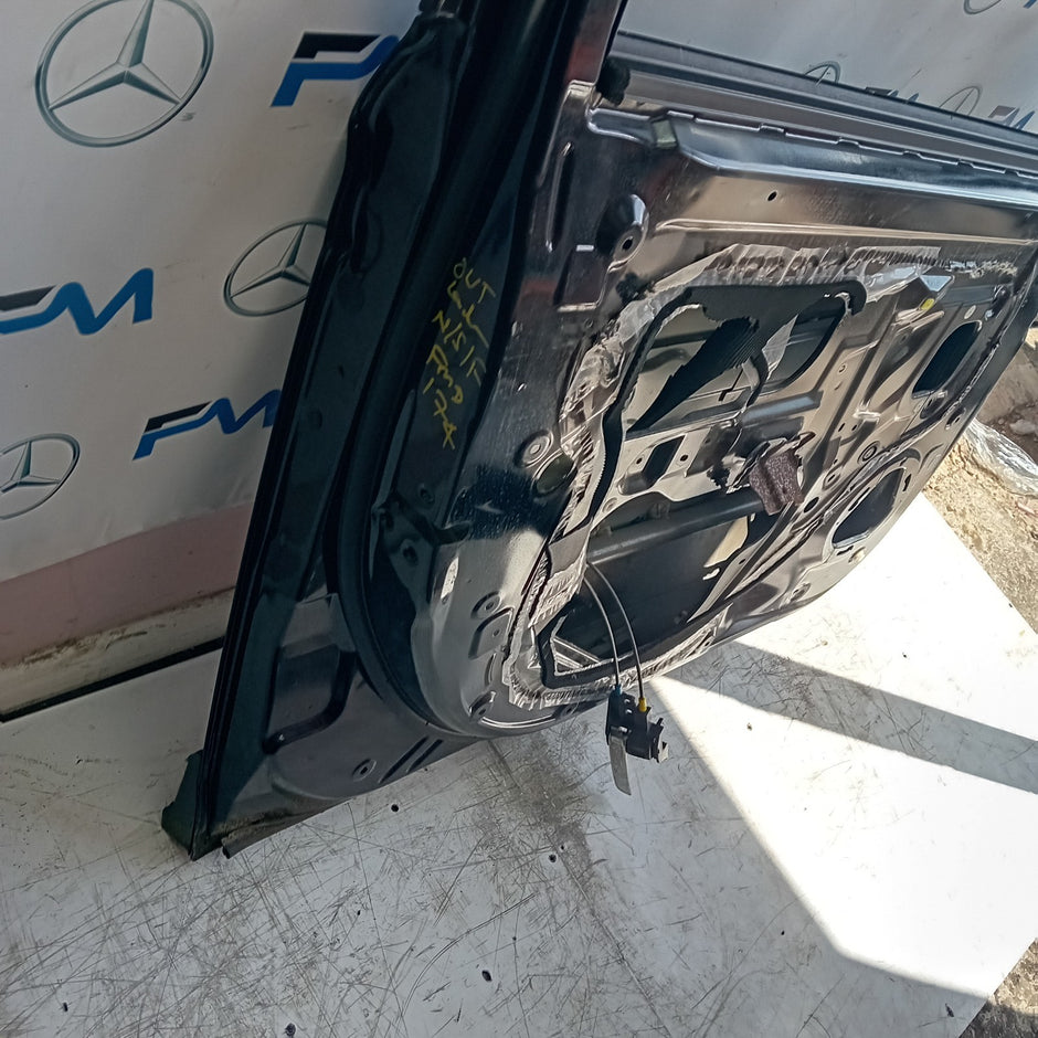 MITSUBISHI OUTLANDER MK3 PASSENGER SIDE FRONT DOOR BLACK 2013 FMD174