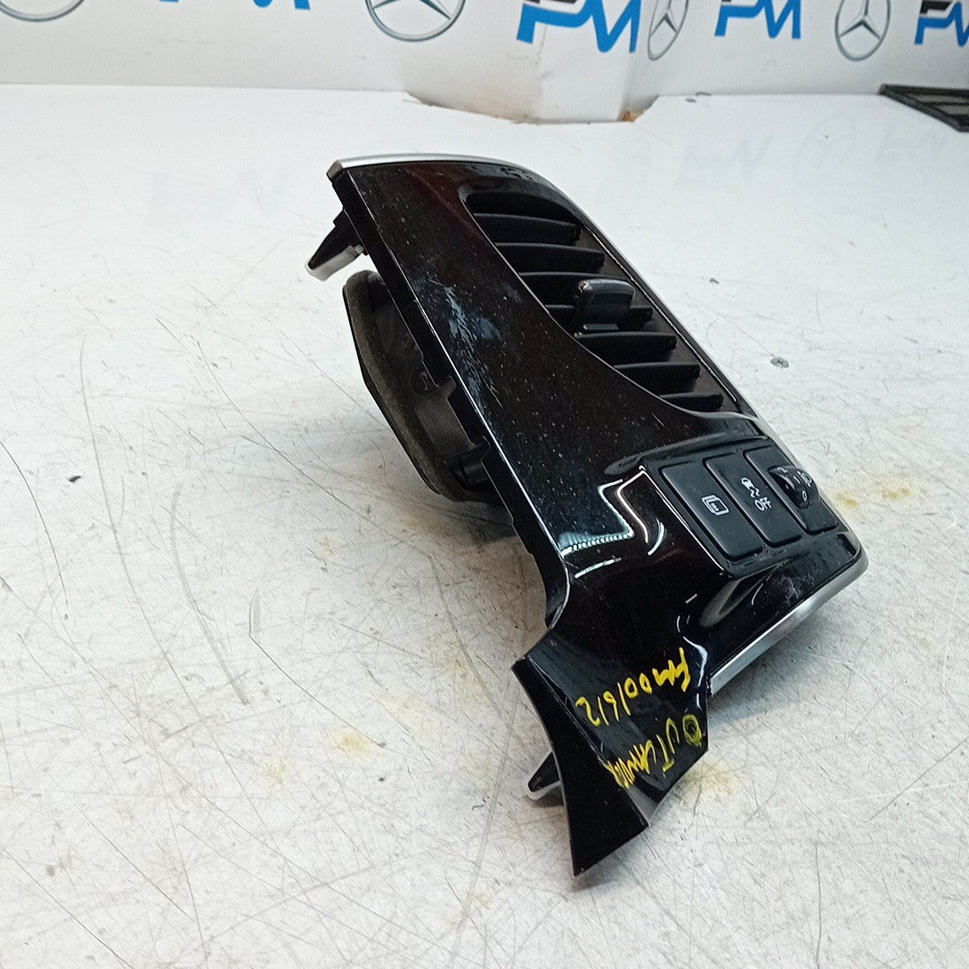 MITSUBISHI OUTLANDER MK3 DASHBOARD AIR VENT + SWITCH 8030A202 FM001612