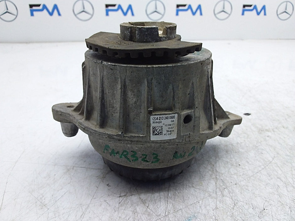 MERCEDES BENZ  E-CLASS W213  ENGINE MOUNT LEFT NS A2132400500 FMR323