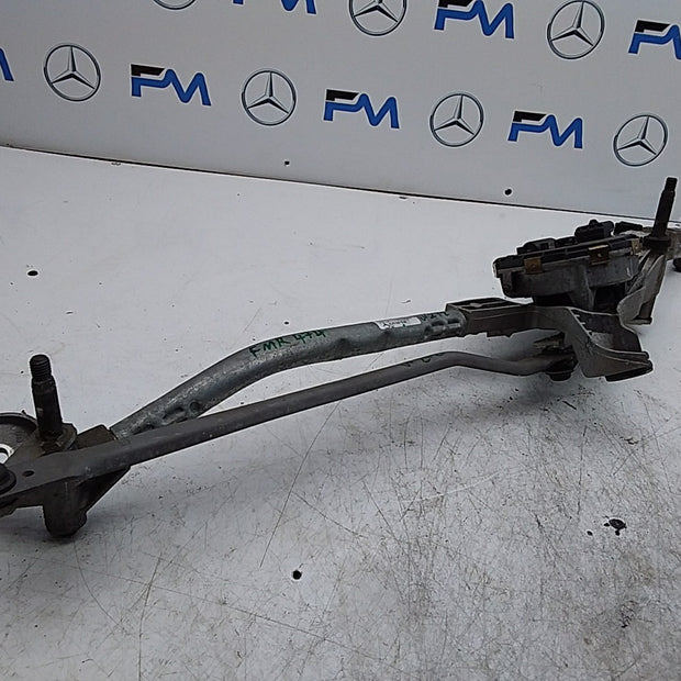 MERCEDES BENZ  E-CLASS W212 WIPER MOTOR FRONT AND LINKAGE A2128201340 FMR474