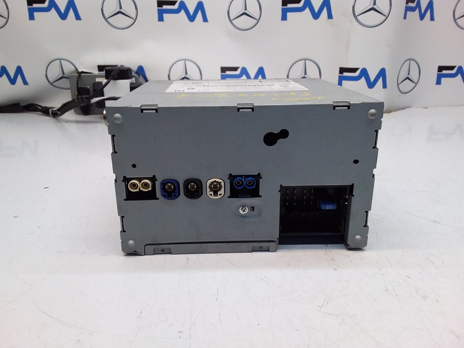 MERCEDES BENZ C CLASS W205 2017 RADIO CD  STEREO HEAD UNIT  A2059005036 FM00304