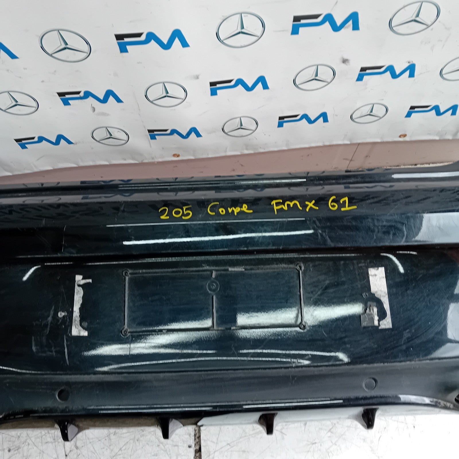 MERCEDES BENZ C-CLASS W205 COUPE REAR BUMPER 2015 BLACK COMPLETE FMX61