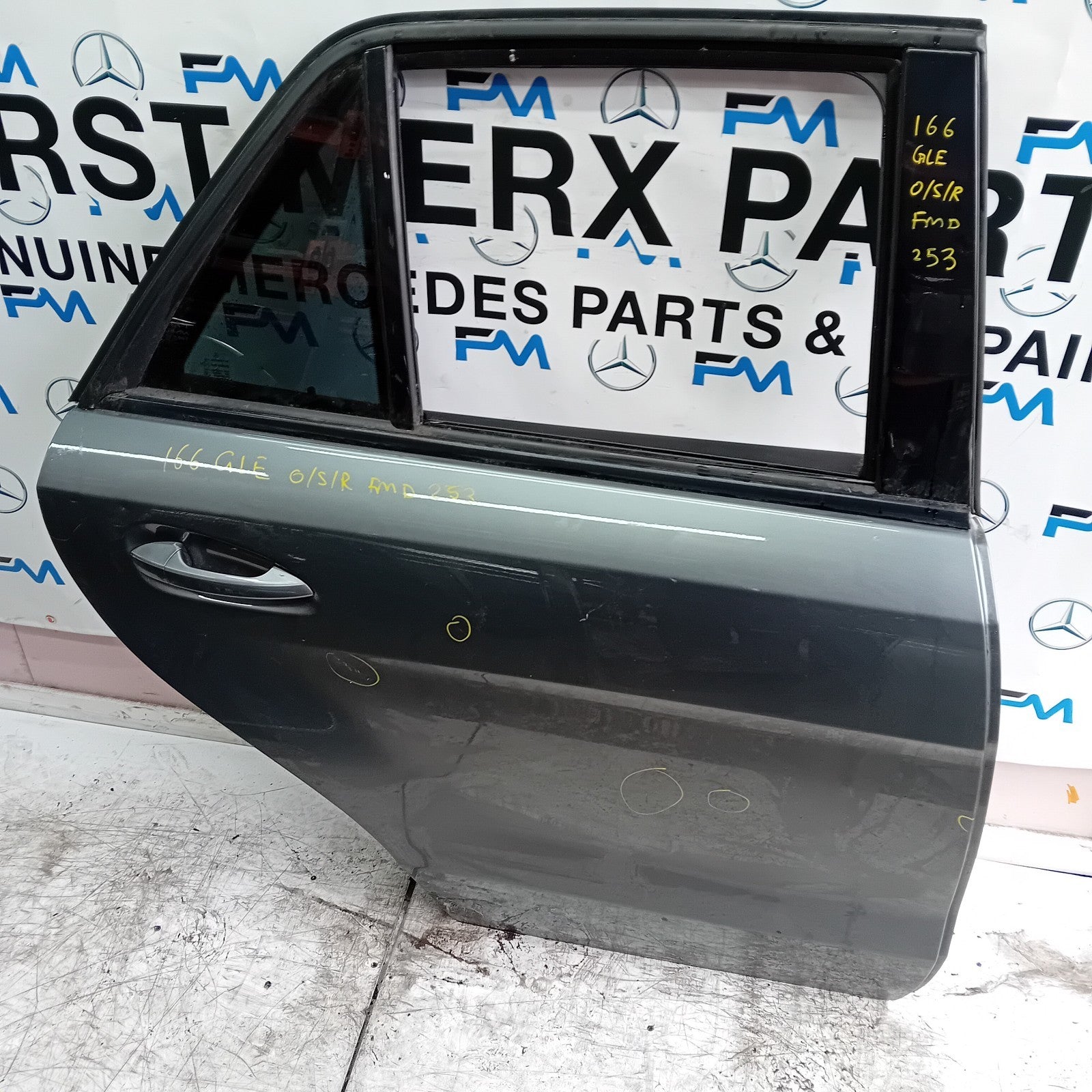 MERCEDES GLE W166 DRIVER REAR DOOR OSR GREY 2015-19 COMPLETE FMD253