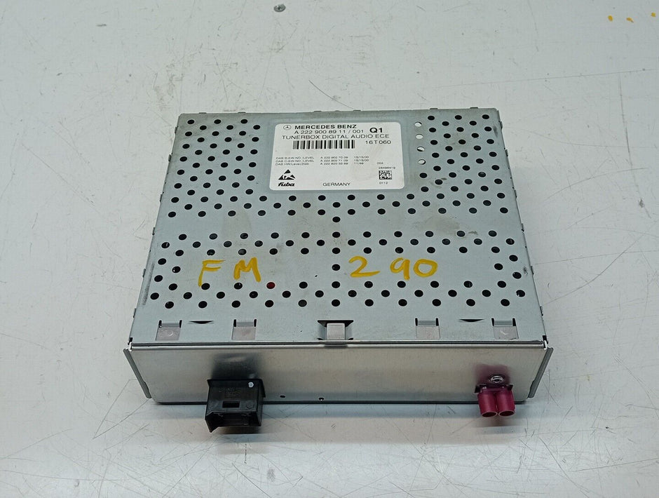 Mercedes Glc C E Class Radio Tuner Box W253 W205 W213 14-21 A2229008911 FM290