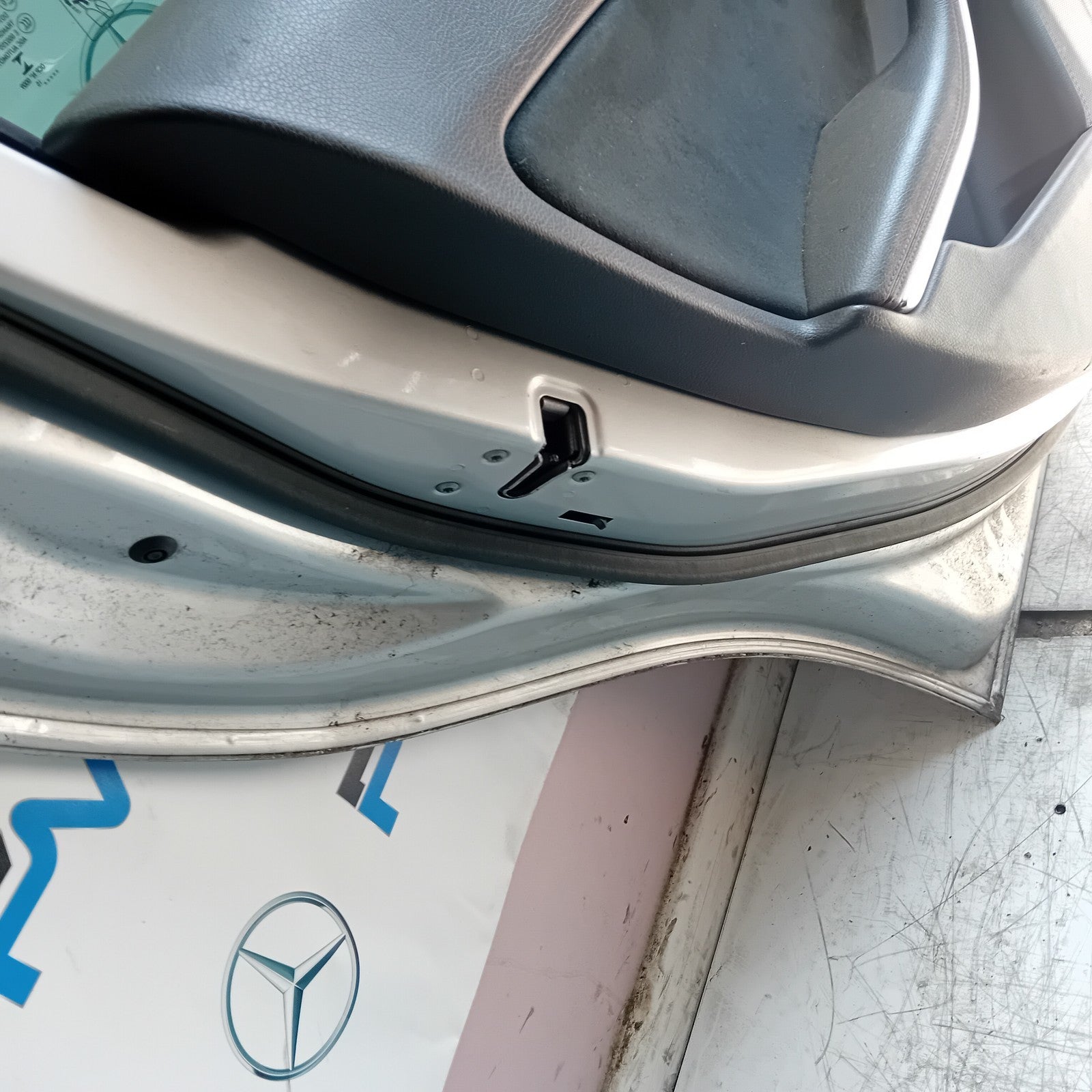 MERCEDES A-CLASS W176 PASSENGER REAR DOOR NSR SILVER 2012-18 COMPLETE FMD353