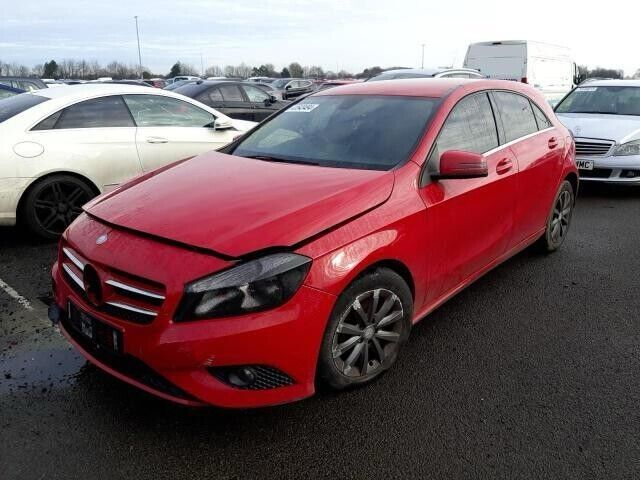 MERCEDES BENZ A-CLASS W176  - BREAKING/ ENGINE AND GEAR BOX