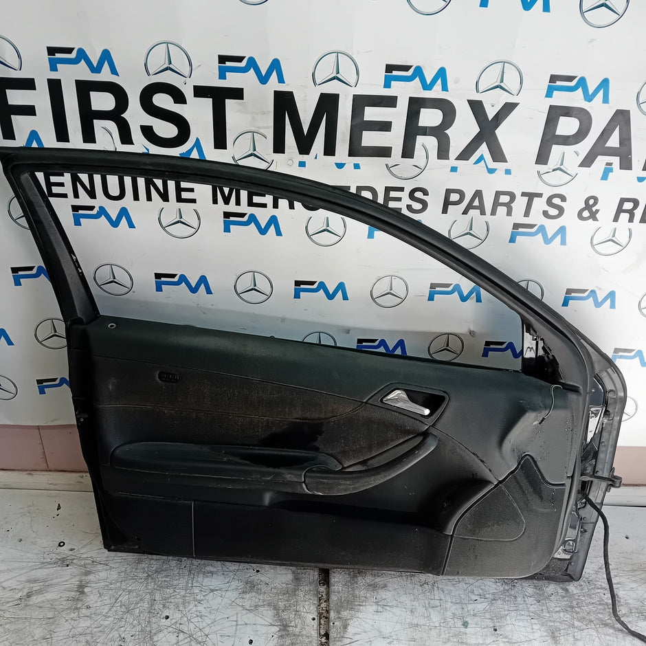 MERCEDES C-CLASS W203 SLN PASSENGER FRONT DOOR NSF 2001-14 BLACK COMPLETE FMD364