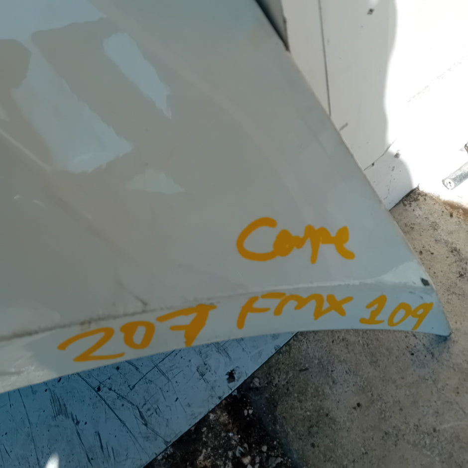 MERCEDES BENZ E-CLASS C207 COUPE REAR BUMPER 2016 WHITE A2076100408 FMX109