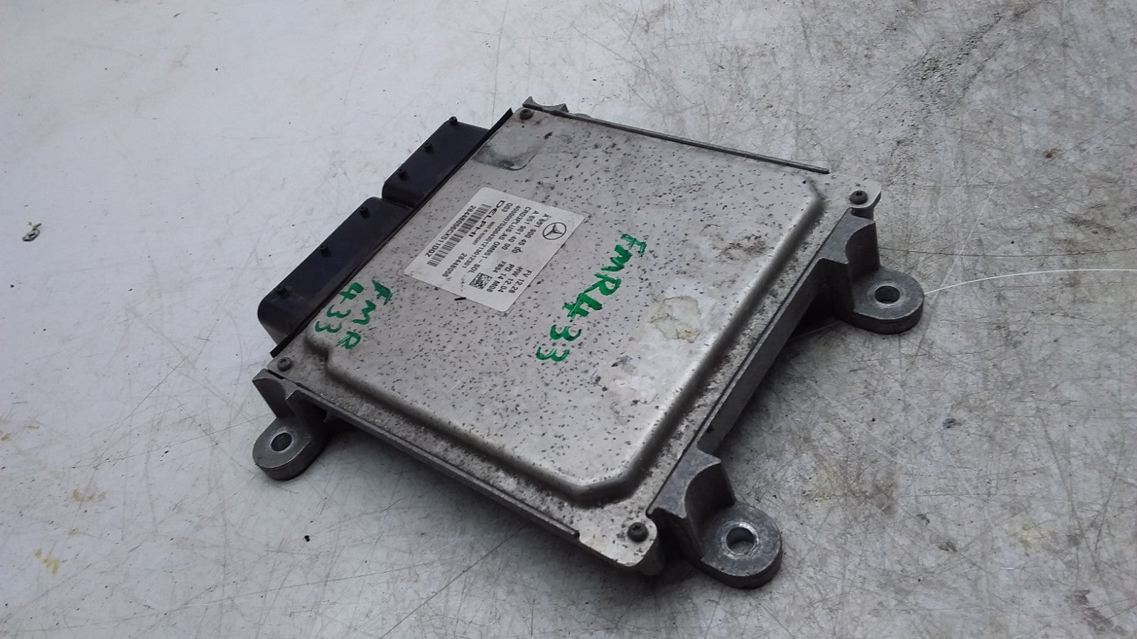 MERCEDES BENZ   C-CLASS W205 ENGINE CONTROL UNIT A6519004500 FMR433
