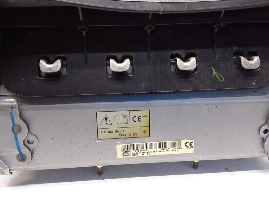 MITSUBISHI OUTLANDER MK3 KNEE AIR SRS BAG RIGHT DRIVER SIDE 7030A-31753 FM00310