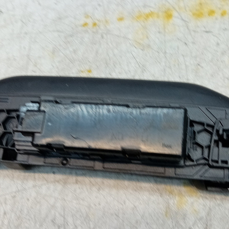 MERCEDES BENZ C-CLASS W206 LEFT PASSENGER ROOF HANDLE A2069067000 BLACK FM001453