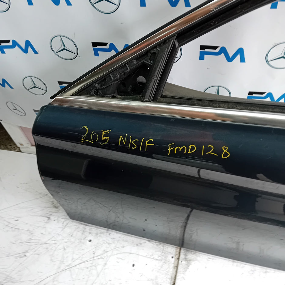 MERCEDES BENZ C-CLASS W205 PASSENGER SIDE FRONT DOOR N/S/F COMPLETE FMD128
