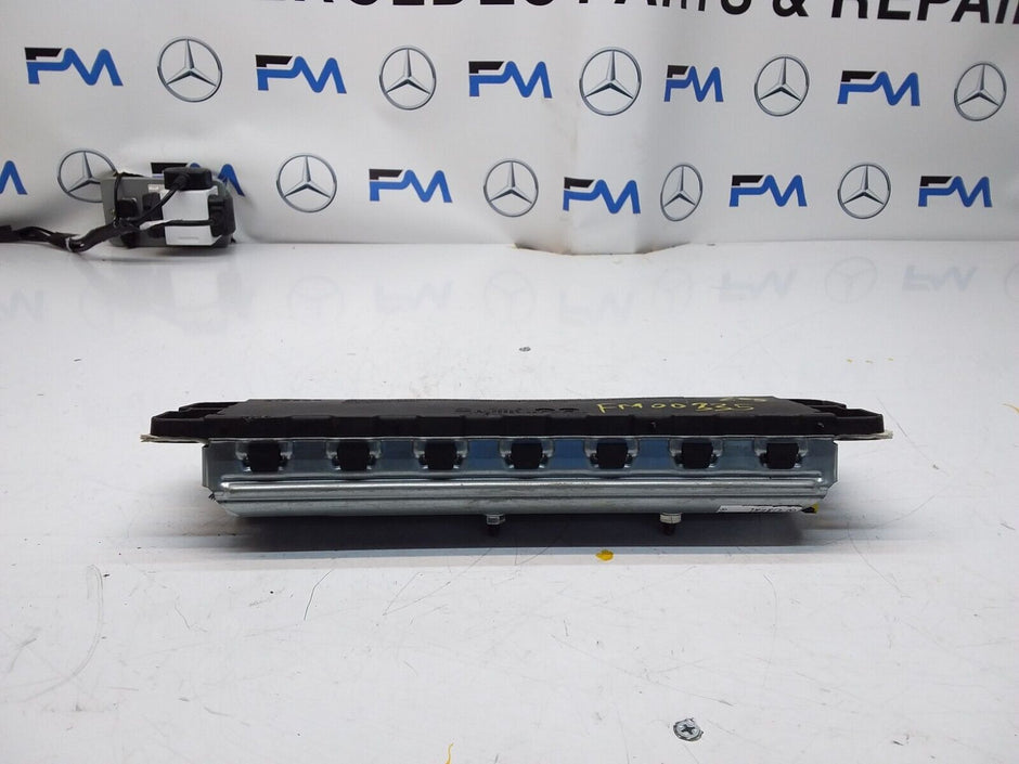 2016 MERCEDES BENZ C-CLASS W205 DRIVER SIDE KNEE AIRBAG A2058600302 FM00335