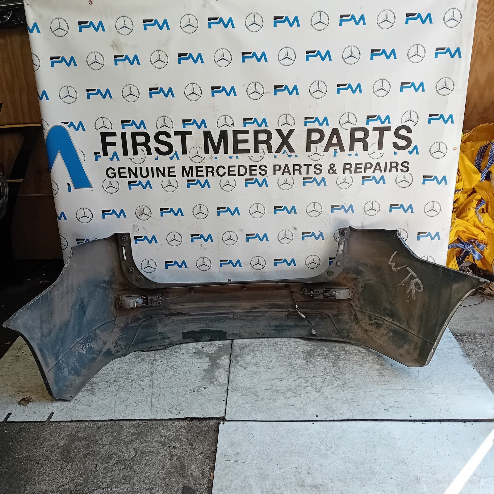 MITSUBISHI OUTLANDER MK3 REAR BUMPER GREY 2013  FMX146