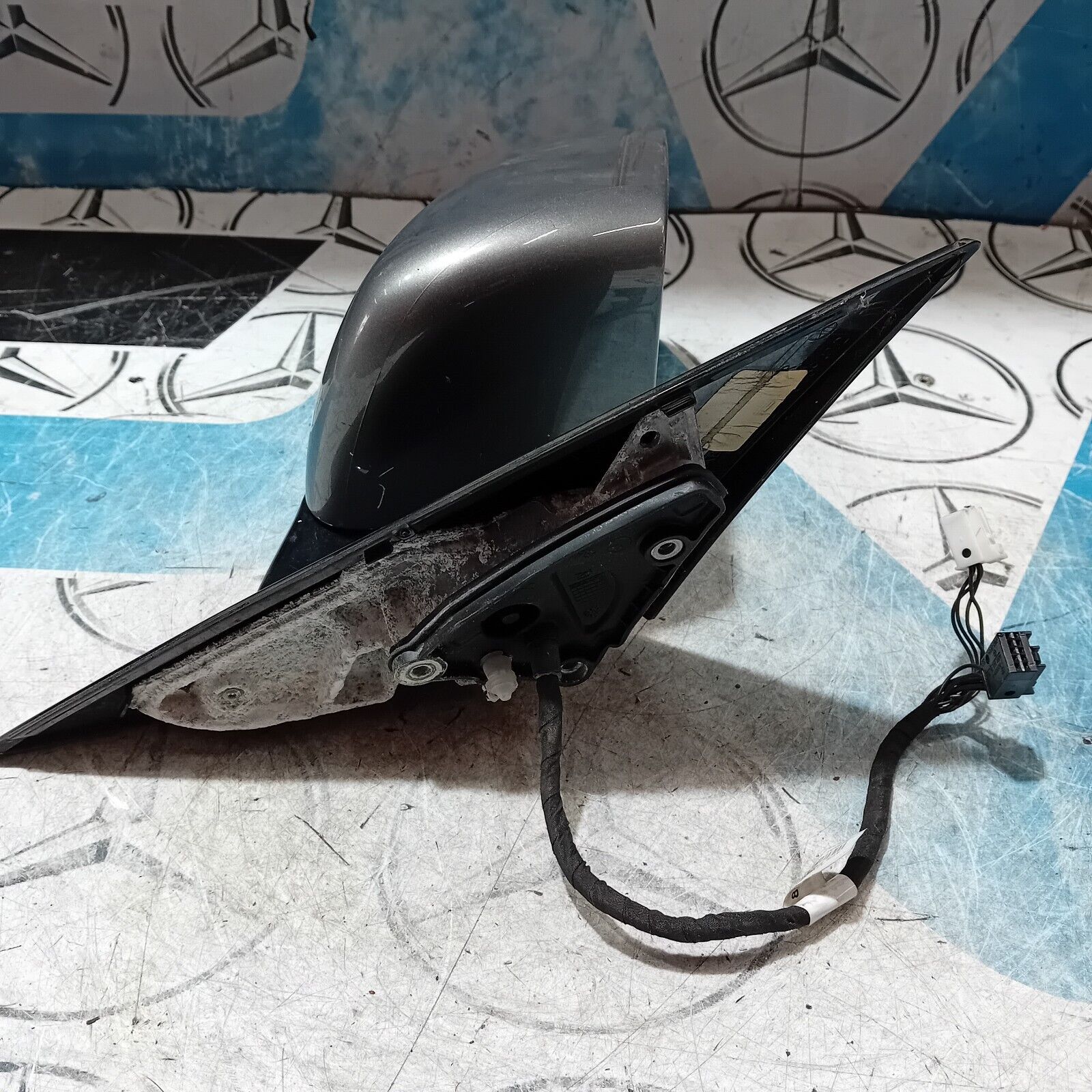 MERCEDES BENZ W212 E CLASS WING MIRROR FOLDING RIGHT SIDE A2128101016 SILVER