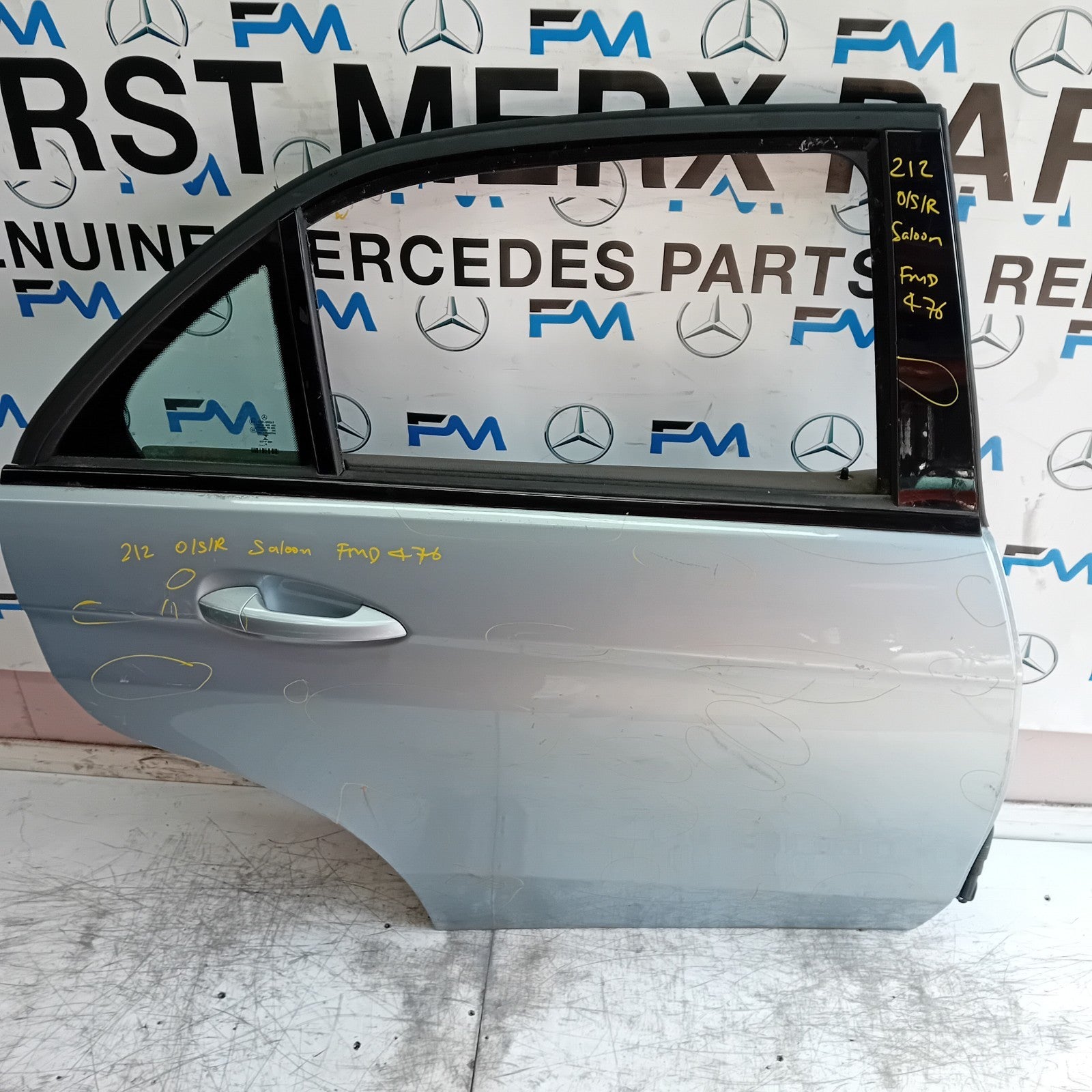 MERCEDES E-CLASS W212 SLN DRIVER REAR DOOR OSR SILVER 2014 ON COMPLETE FMD476