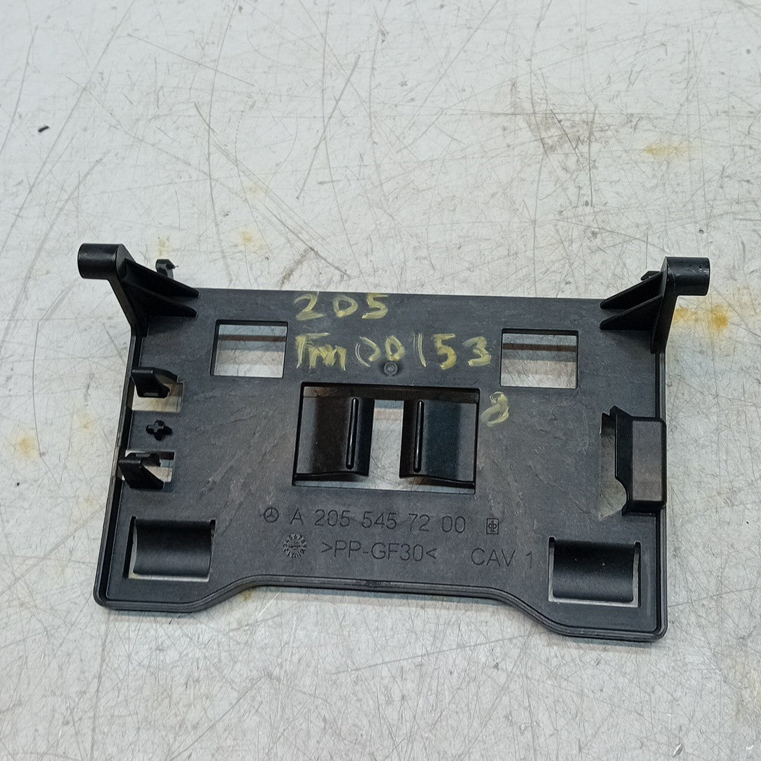 MERCEDES C CLASS W205 SAT NAV SYSTEM HEADUNIT MOUNT BRACKET A2055457200 FM001538