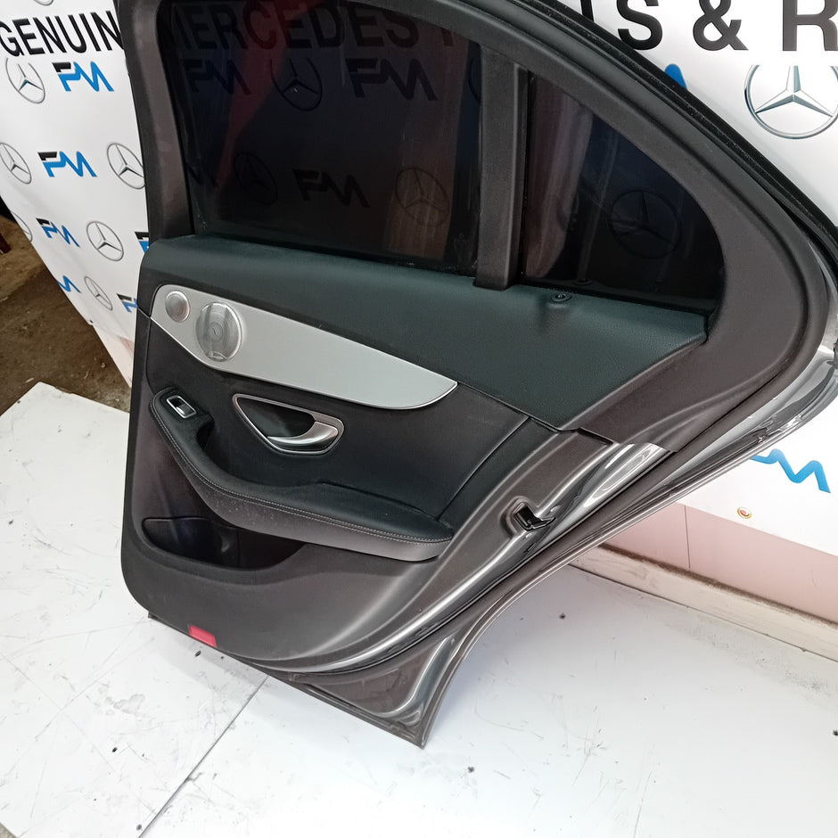 MERCEDES BENZ C CLASS SALOON W205 DRIVER SIDE REAR DOOR ( OFFSIDE REAR ) FMD16