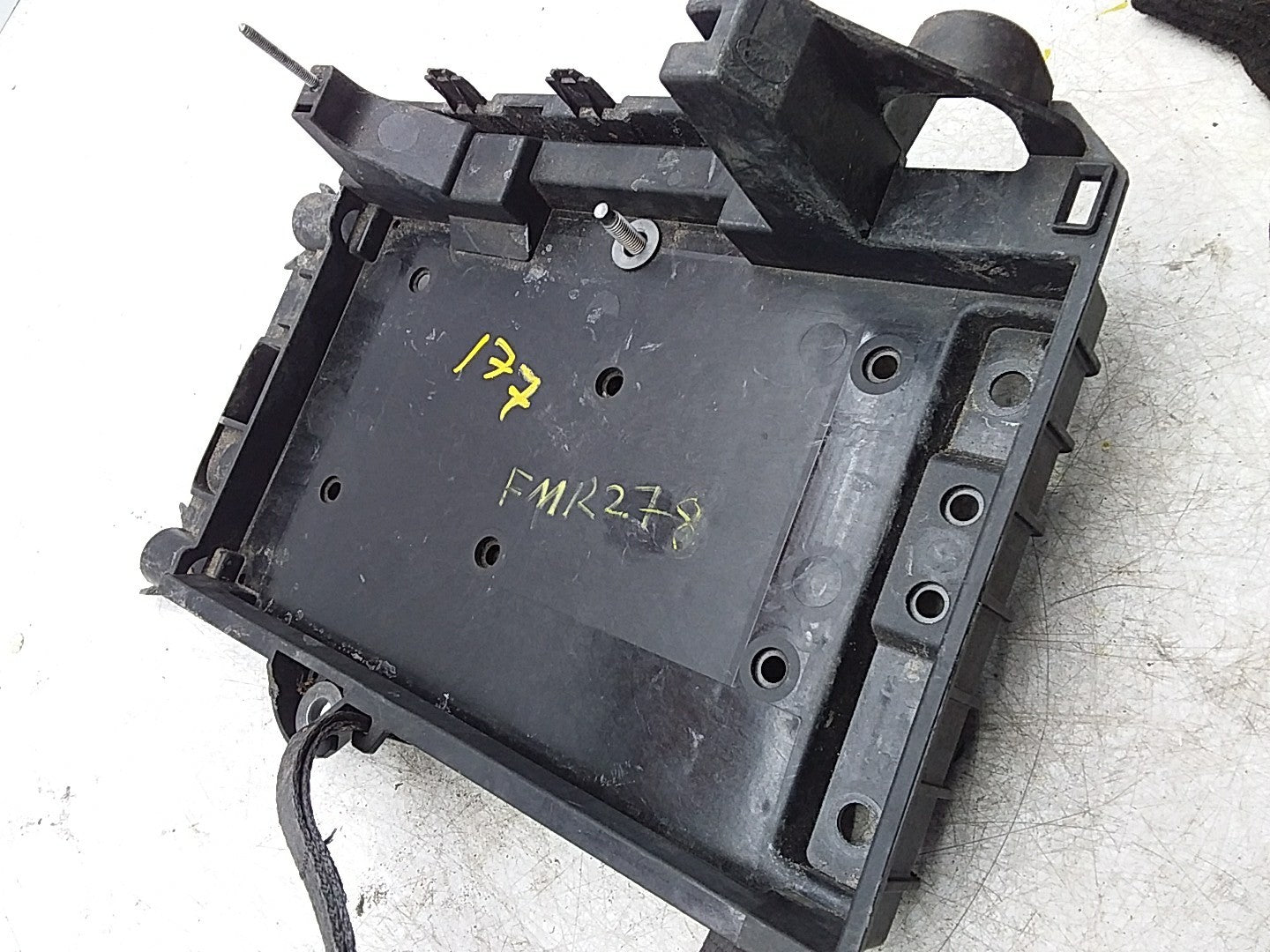 MERCEDES A-CLASS W177 BATTERY TRAY  BRACKET MOUNT A1776204201 FMR278