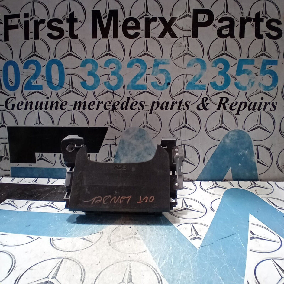 2018 MITSUBISHI OUTLANDER MK3 KNEE AIR SRS BAG RIGHT DRIVER SIDE 7030A-31754
