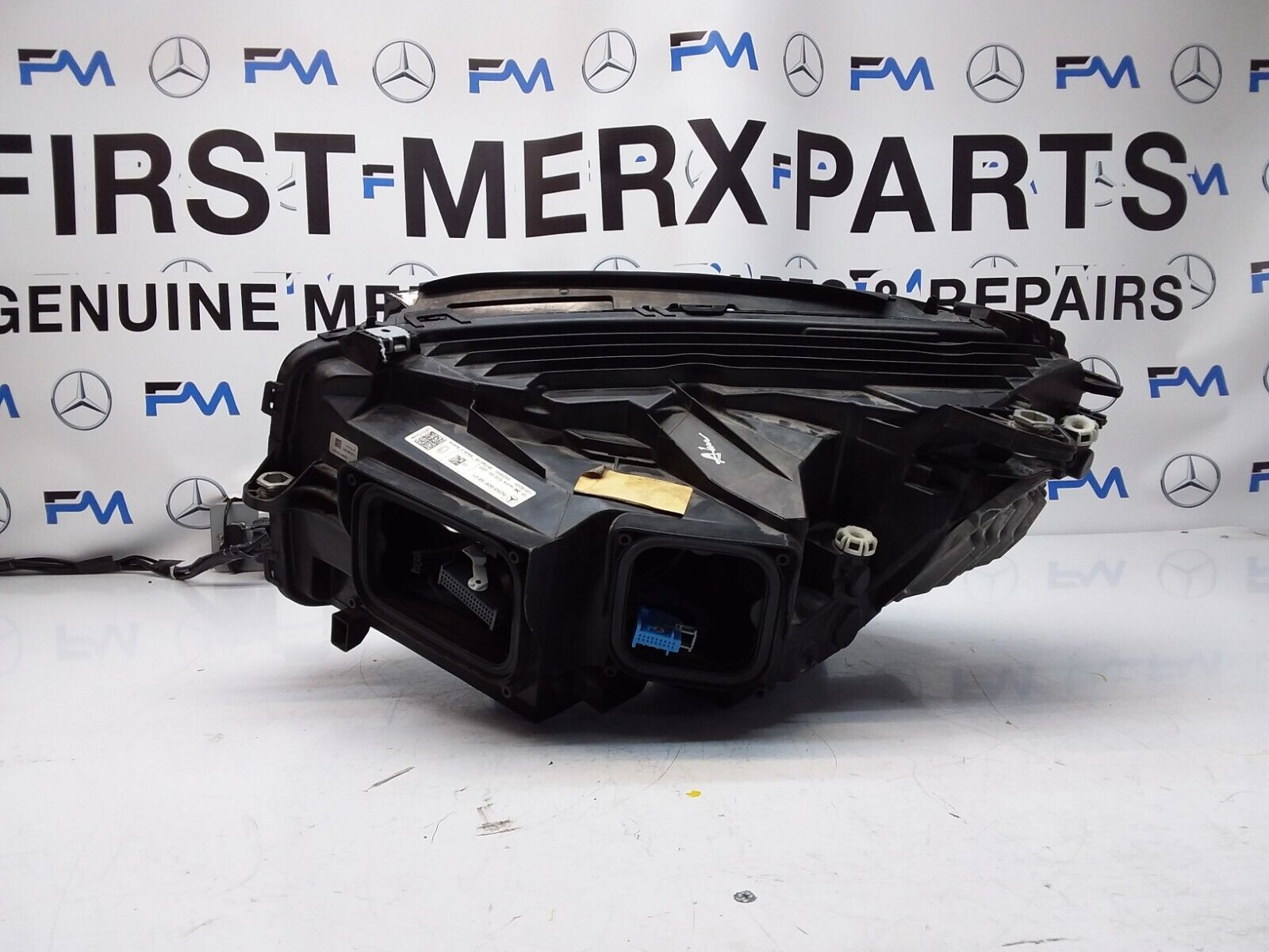 2018 MERCEDES GLC CLASS W253 O/S Driver Side Front Headlight A2539065801 FMH5