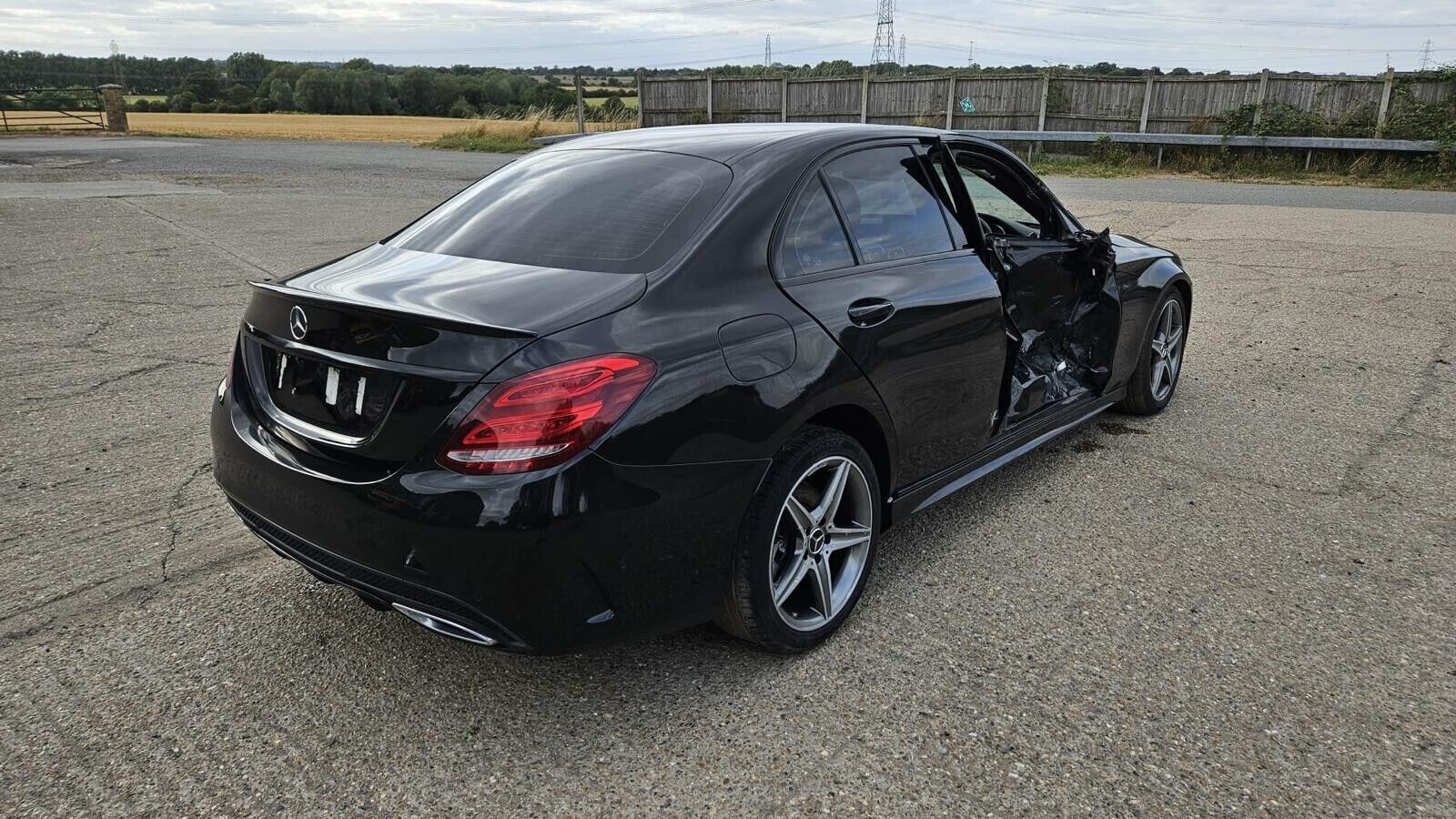 MERCEDES BENZ C-CLASS W205 BREAKING / AIR BAGS ( STEERING WHEEL, KNEE, ROOF )