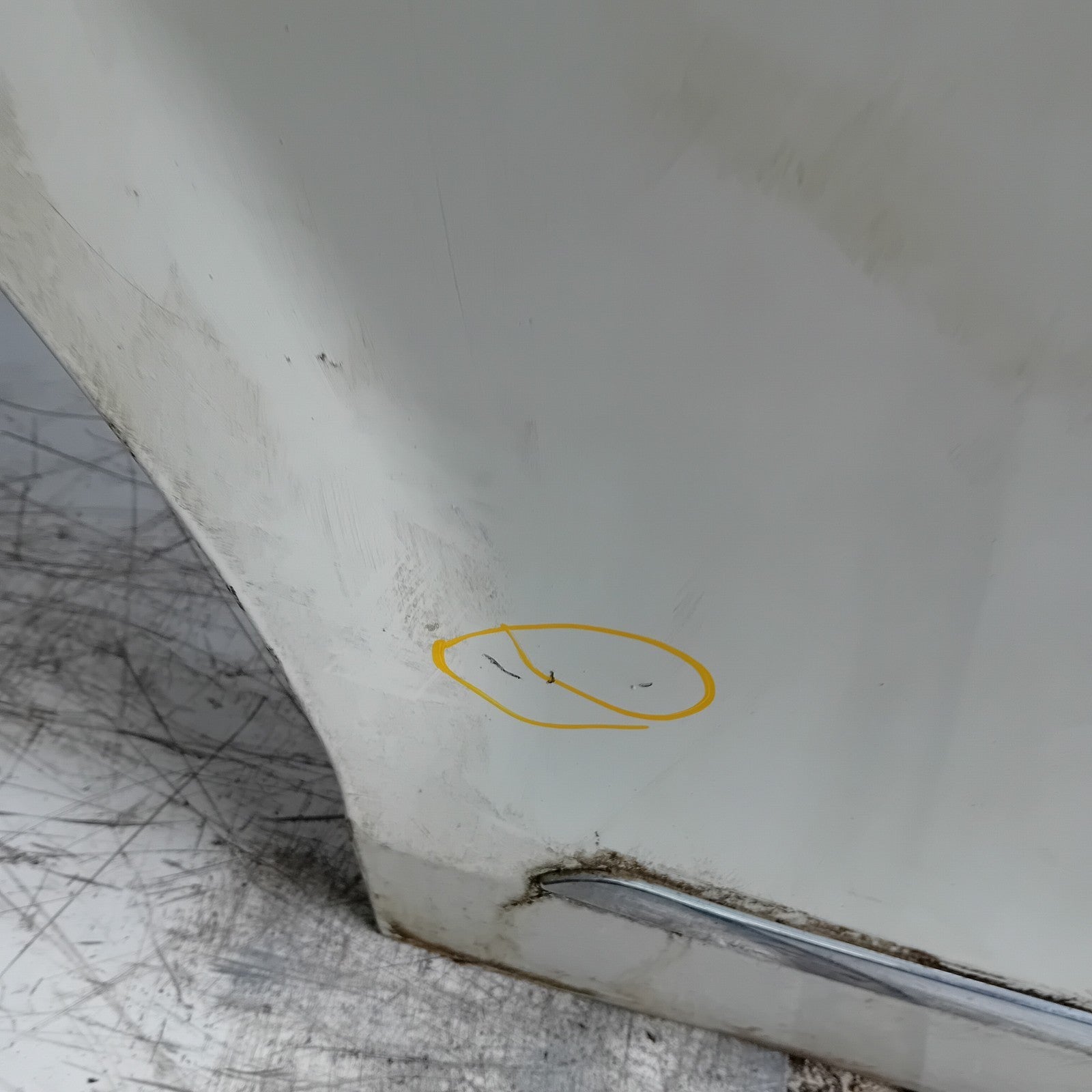 MERCEDES C-CLASS W204 SLN DRIVER REAR DOOR OSR WHITE 2009-2014 FMD437