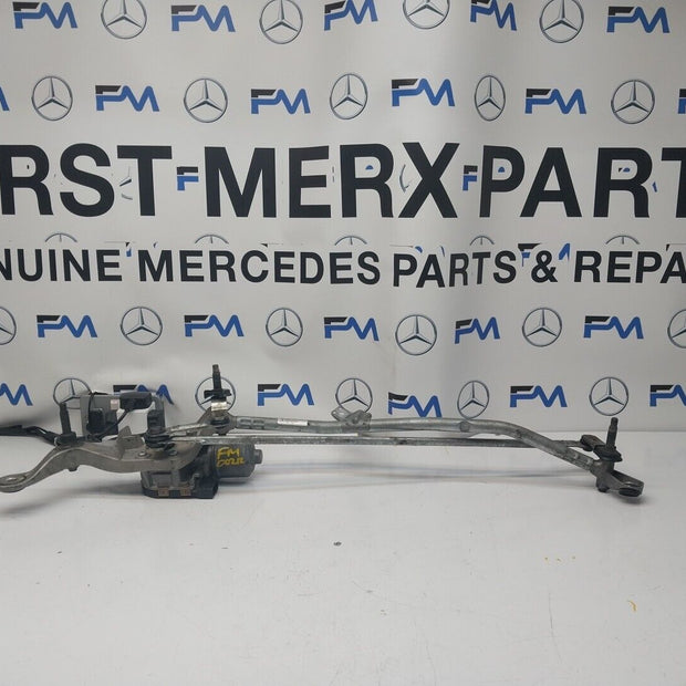 14-21 MERCEDES C CLASS WINDSCREEN WIPER MOTOR & LINKAGE FRONT A2058200940FM00212