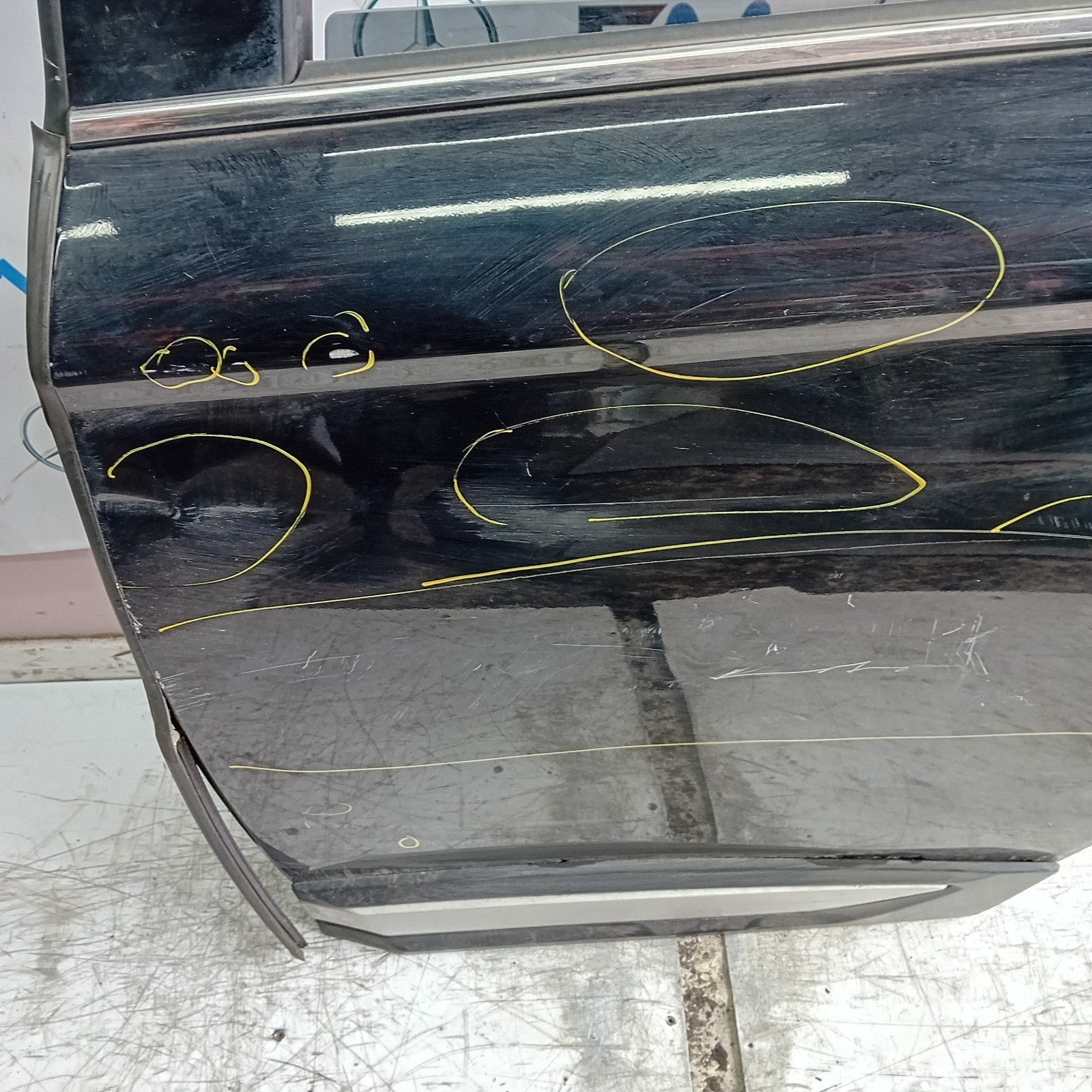 MITSUBISHI OUTLANDER MK3 PASSENGER SIDE REAR DOOR NSR 2013 BLACK FMD418
