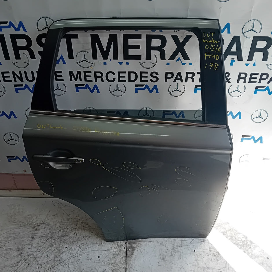 MITSUBISHI OUTLANDER MK3 DRIVER SIDE REAR DOOR OSR GREY 2013 ON COMPLETE FMD178