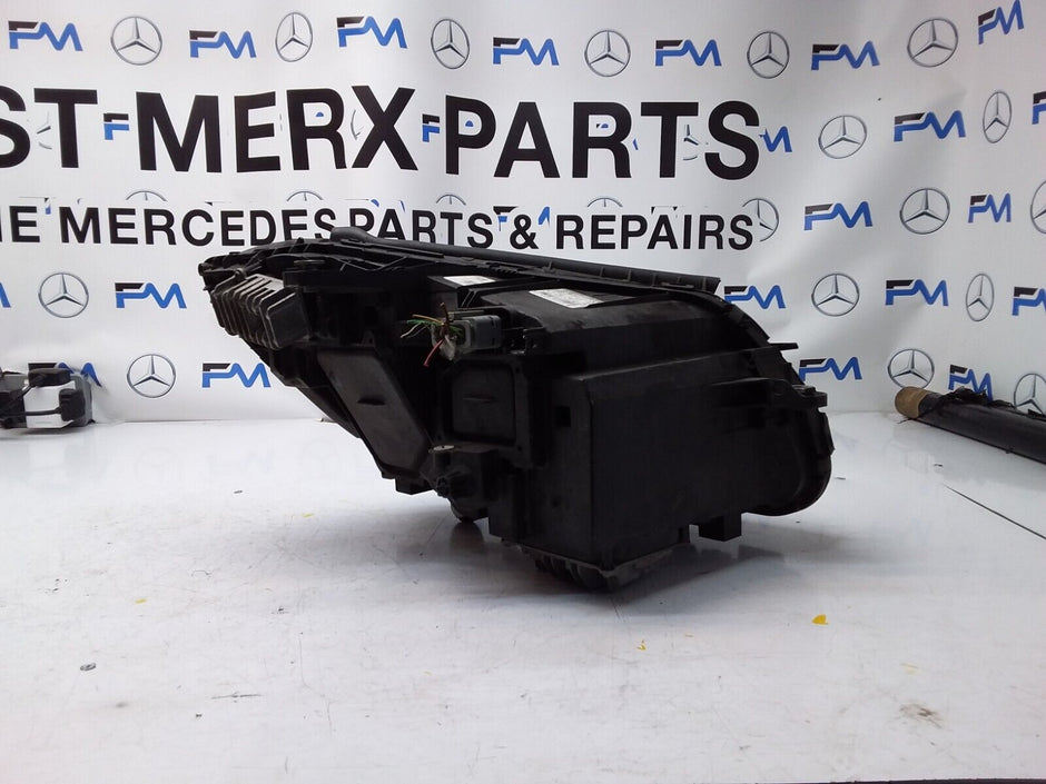 2017 MERCEDES C CLASS W205 HEADLIGHT FACELIFT PASSENGER NS A2059069404 FMH100