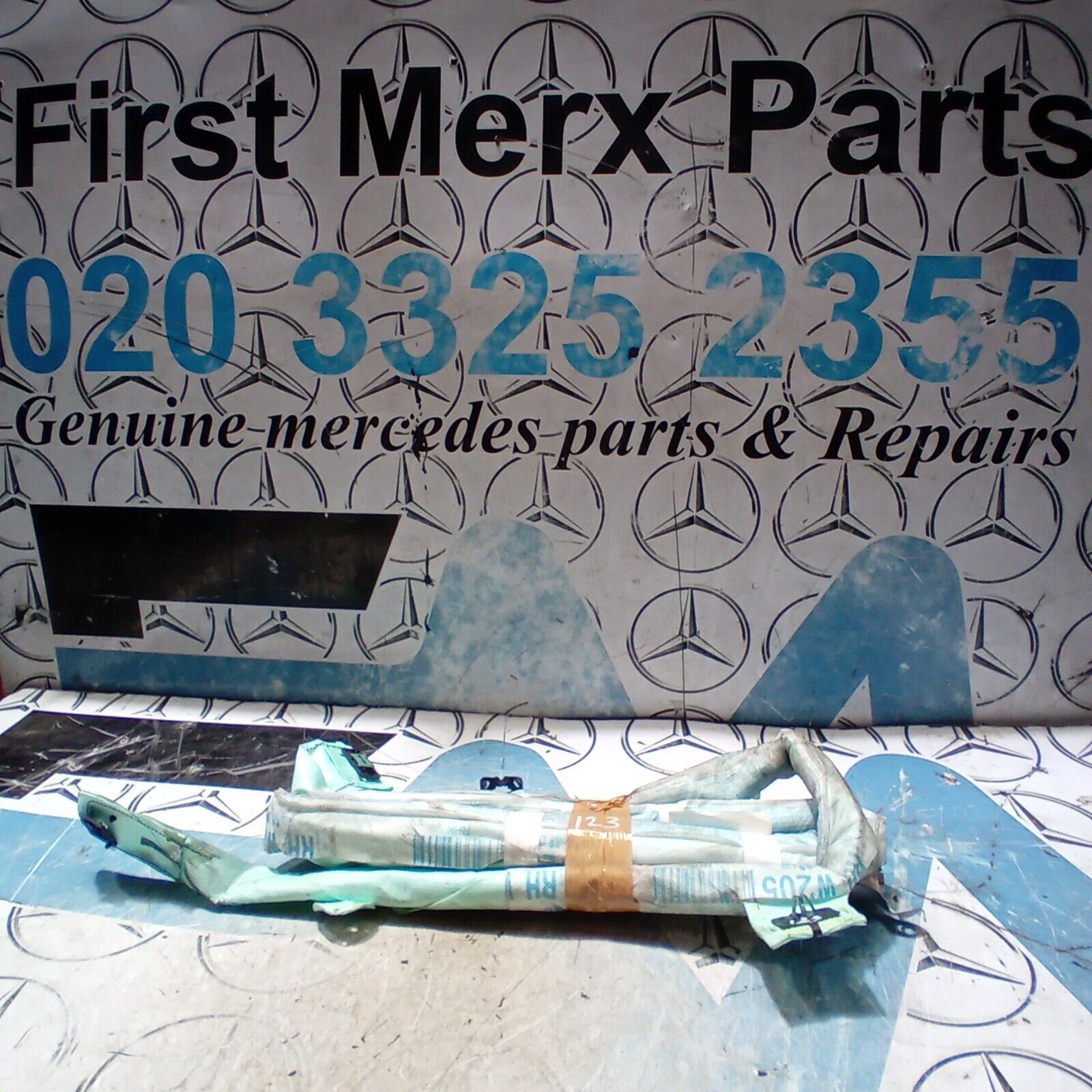 MERCEDES C CLASS W205 CURTAIN ROOF SALOON 16/23 RIGHT SIDE  2058600502 FM123