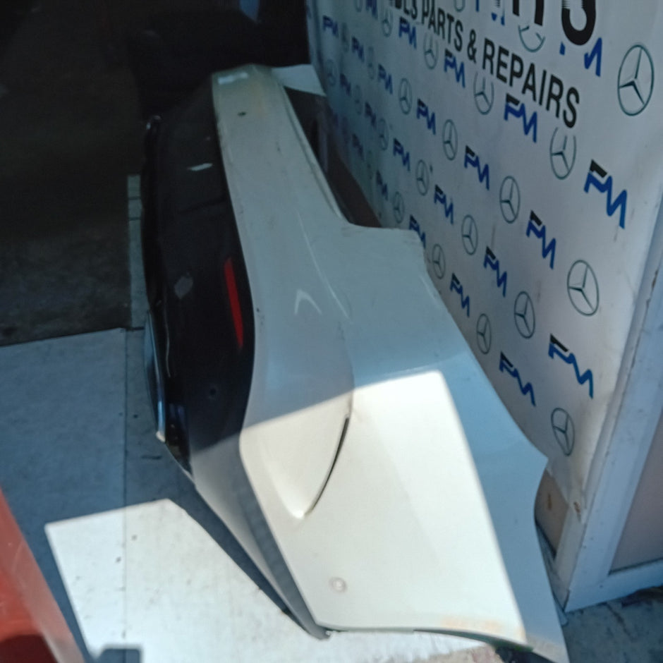 MERCEDES BENZ GLE C292 COUPE REAR BUMPER A2928851425 2016 WHITE COMPLETE FMX157