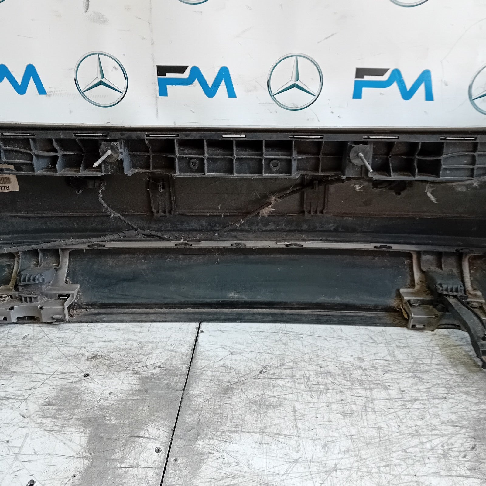 MERCEDES BENZ E-CLASS W212 REAR BUMPER SILVER 2014 A2128855125 FMX128