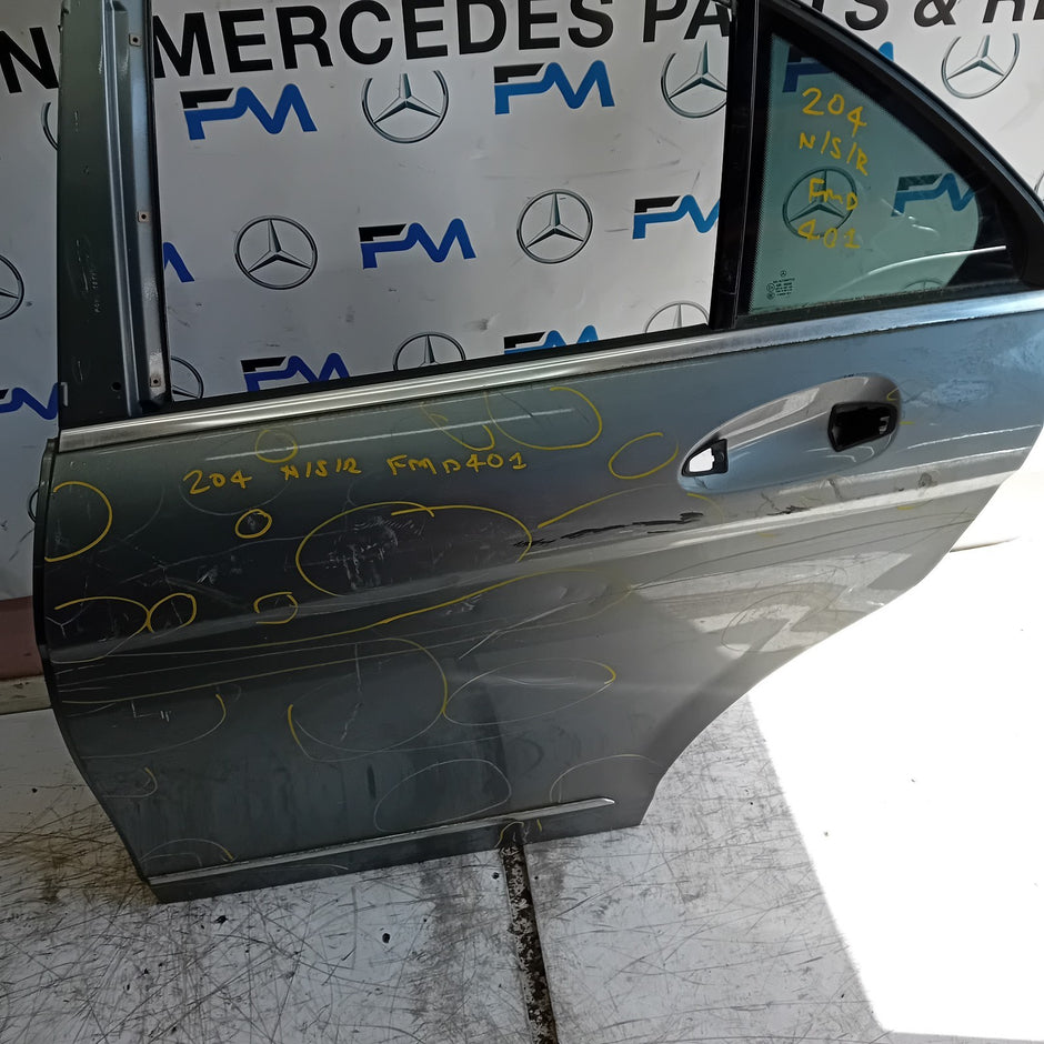 MEECEDS C-CLASS W204 PASSENGER REAR DOOR NSR GREY 2008-2014  FMD401