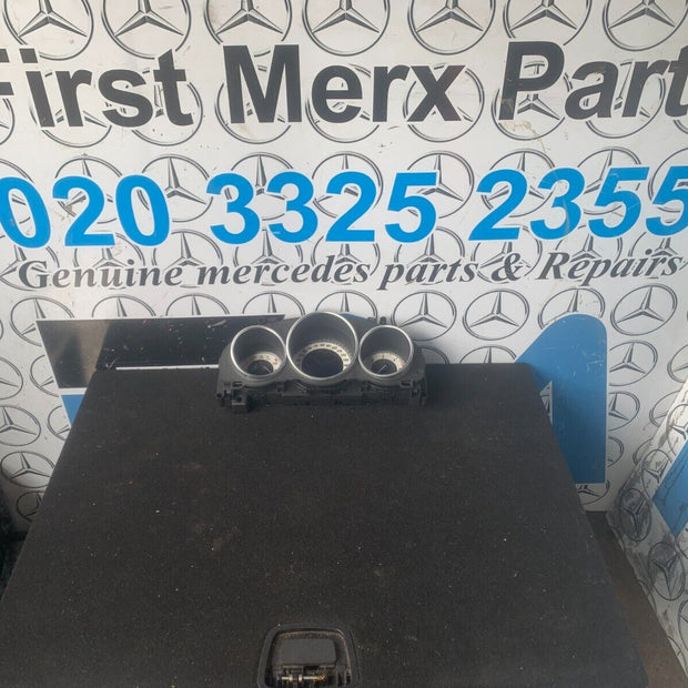 2015 MERCEDES E CLASS 2.1L Diesel Speedometer Speedo Clocks A2129007329