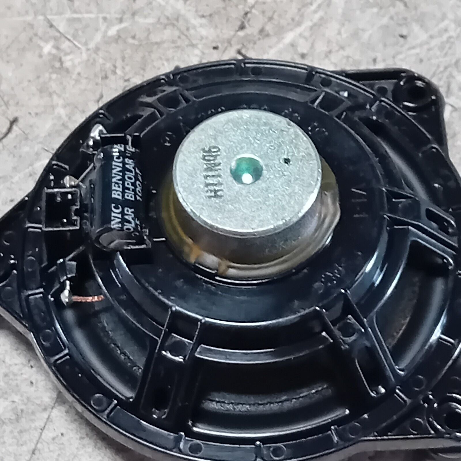 MERCEDES C CLASS DOOR SPEAKER FRONT LEFT PASSENGER SIDE A2228200202 W205 2016