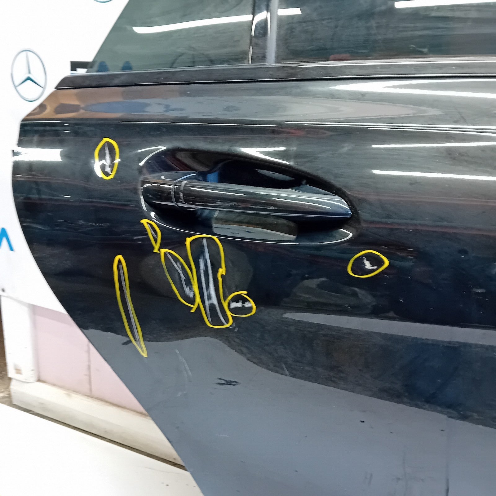MERCEDES BENZ CLA-CLASS W117 DRIVER SIDE REAR DOOR ( OFF SIDE REAR ) FM011