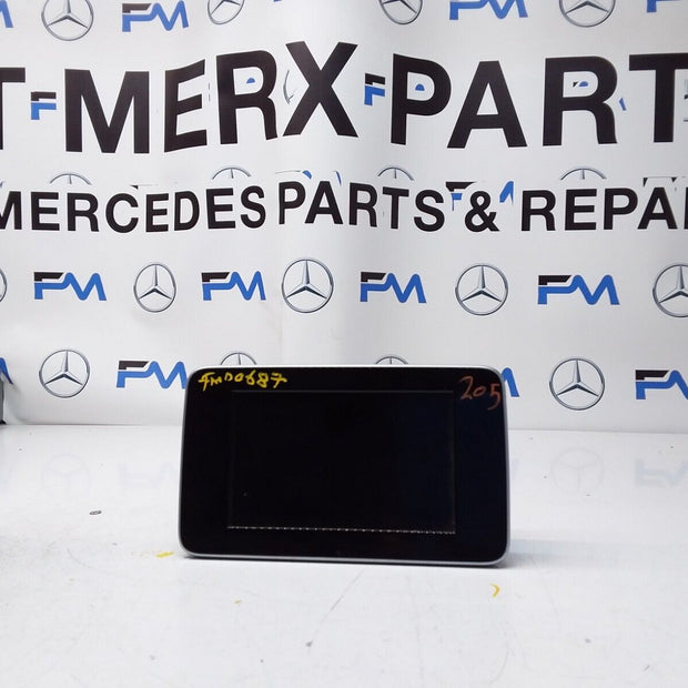 MERCEDES C-CLASS W205 2014 SAT NAV MULTIMEDIA SCREEN A2059004113 FM00687