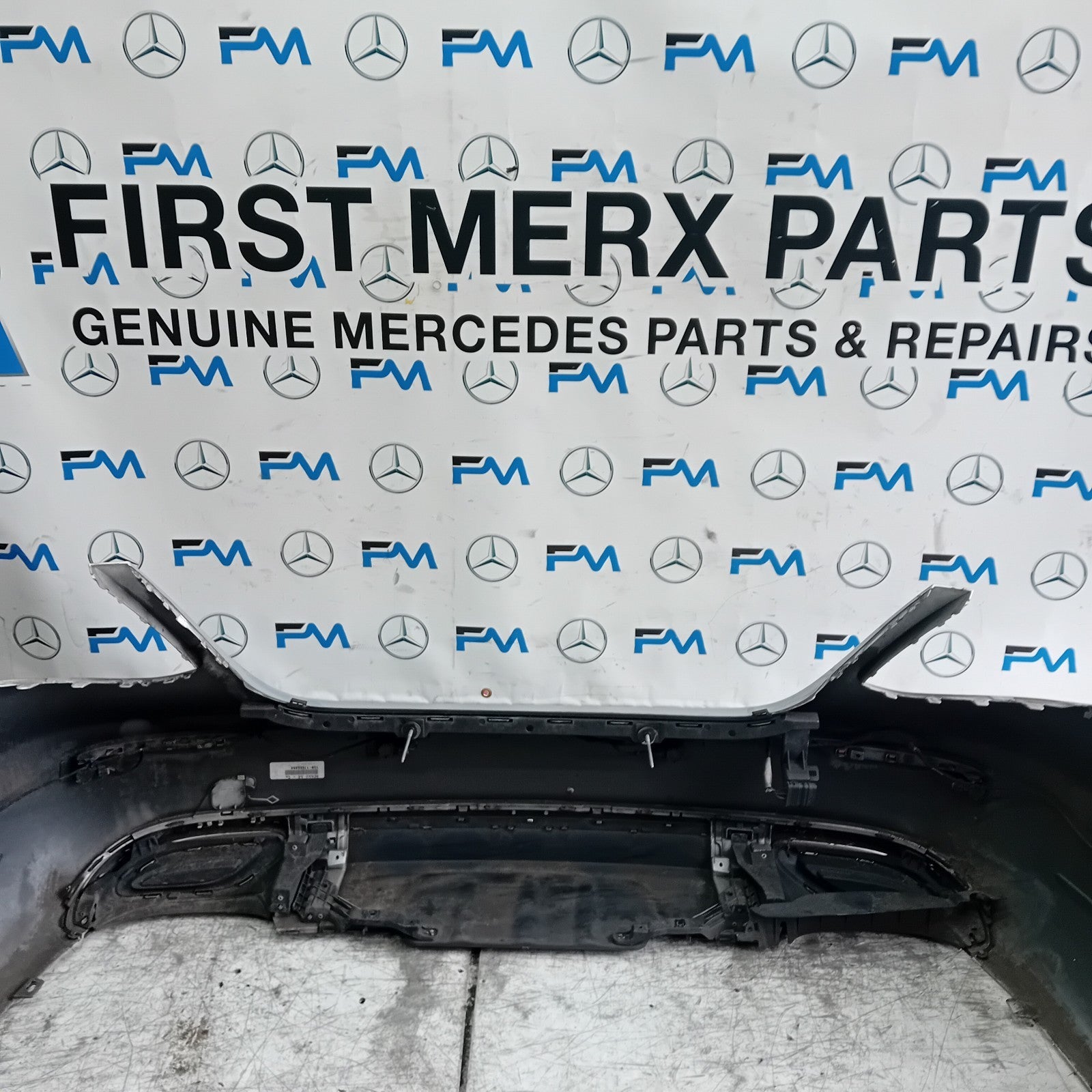 MERCEDES BENZ E-CLASS W213 SALOON REAR BUMPER SILVER 2016 A2138850025 FMX73